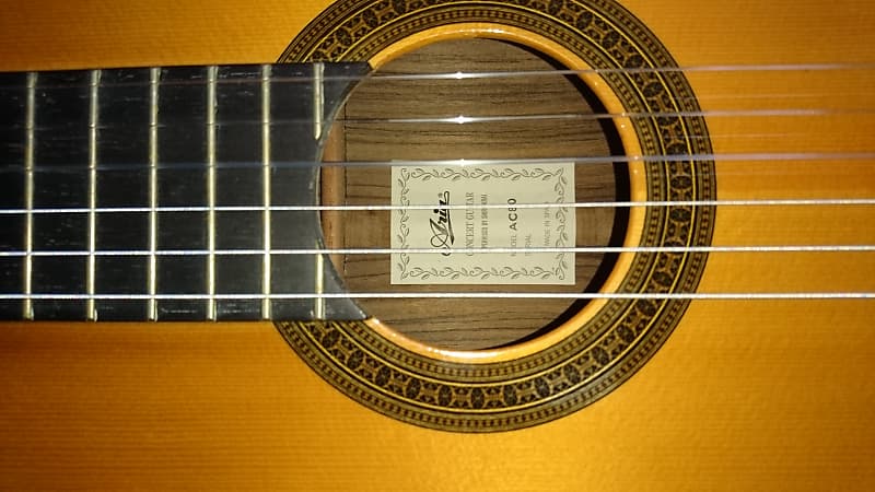 ARIA AC80 CONCERT classical guitar