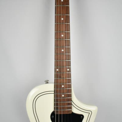 Supro 1261AW Ozark limited edition Creme White W/gigbag