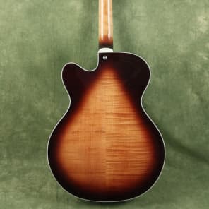 Hofner J17-SB  Archtop  - Single pickup Jazz Guitar in Sunburst image 4