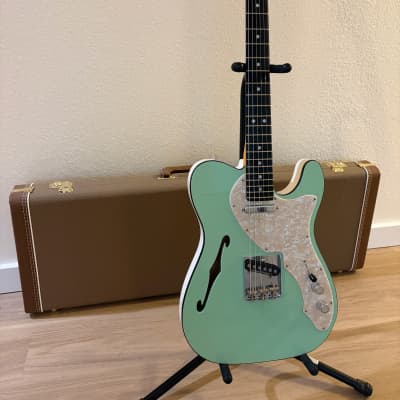 Fender Two-Tone Thinline Telecaster | Reverb