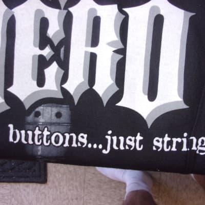 New "Real Guitar Hero No buttons...Just Strings"  funny T-shirt XL black shirt  strat on front image 2