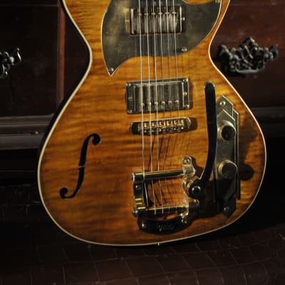 Postal Delta Zephyr Tigerburst Pearly Gates Pups Gold Bigsby Featured in vintage Guitar Magazine image 13