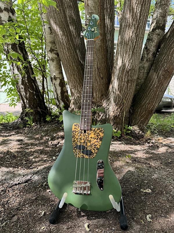 Trent Model 1 BASS 2023 - Army Green | Reverb