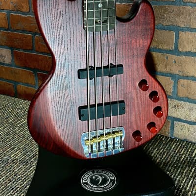 Form Factor Audio Wombat BSS 5  Burgundy Satin bass 35" scale image 2