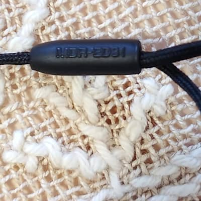 Sony MDR-ED31 LP Dynamic Earphones image 6