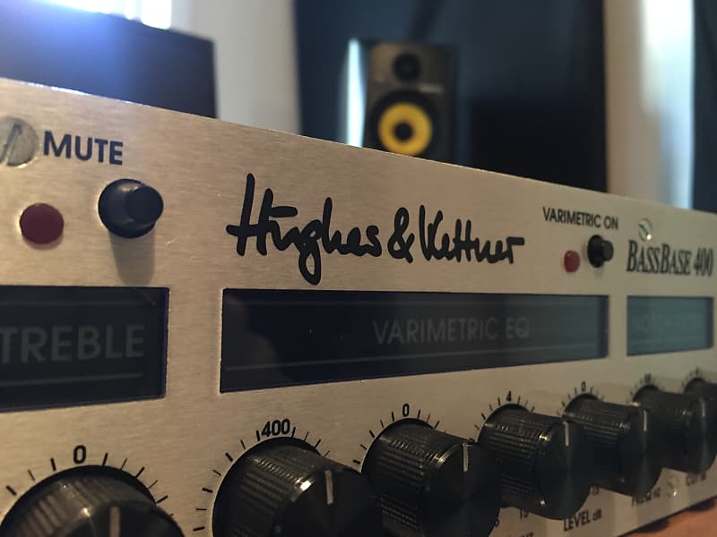 ベース HUGHES&KETTNER BASSBASE 400 Hughes & Kettner Bassbase 400 2x12 bass combo 1990s Germany