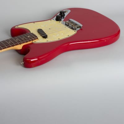 Fender  Musicmaster Solid Body Electric Guitar (1971), ser. #313168, black chipboard case. image 7