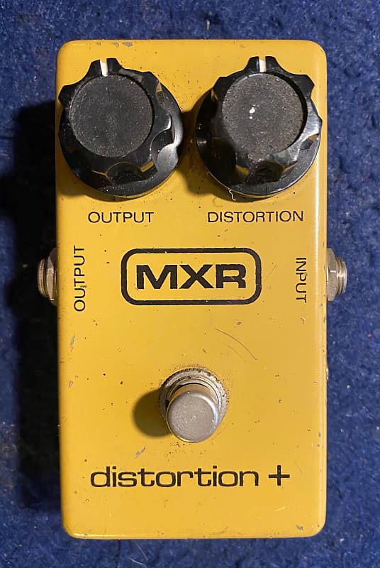 MXR Distortion + 1979 - Blok Logo | Reverb