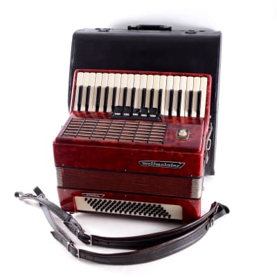 Rare Top Quality German Made LMM Piano Accordion Weltmeister Stella - 80 bass + Hard Case & Shoulder Straps - from the golden era image 2