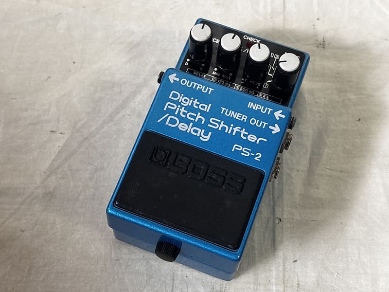 Boss PS-2 Digital Pitch Shifter Delay | Reverb Canada