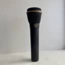 Electro-Voice N/D967 Supercardioid Dynamic Vocal Microphone