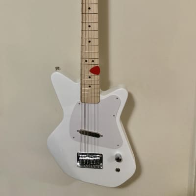 Loog Pro VI Electric guitar 2023 - White image 1