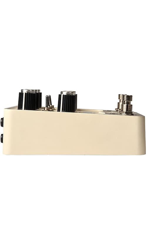 Universal Audio Astra Modulation Machine | Reverb Universal Audio Astra Modulation Machine | Reverb