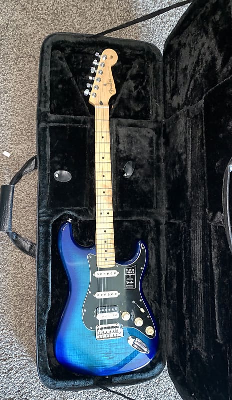 Fender limited edition standard stratocaster blue burst hotsell