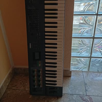 Yamaha AN1x Virtual Analog Synthesizer 1997 - Blue