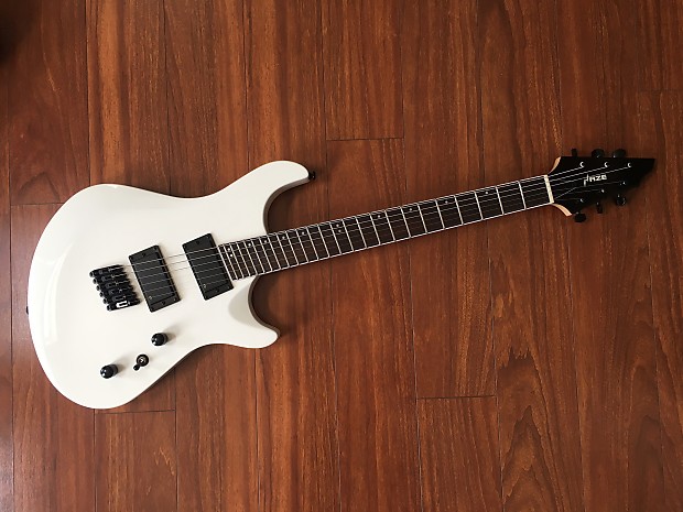 Fan fret store 6 string
