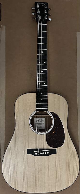 Martin dreadnought 2025 junior 2019