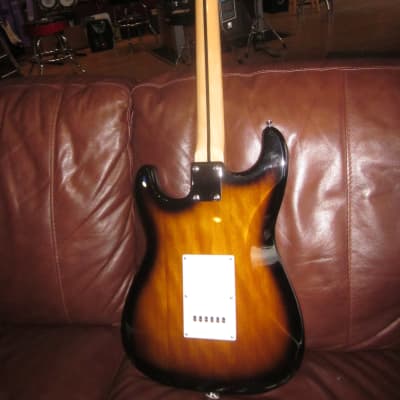 Jay Turser  Double Cutaway Electric Guitar w/ Cable, Tremolo Bar, and Allen Wrench JT-300M-TSB-M-U - Tobacco Burst image 7