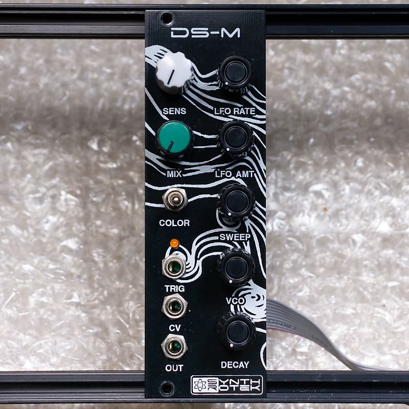 Synthrotek DS-M