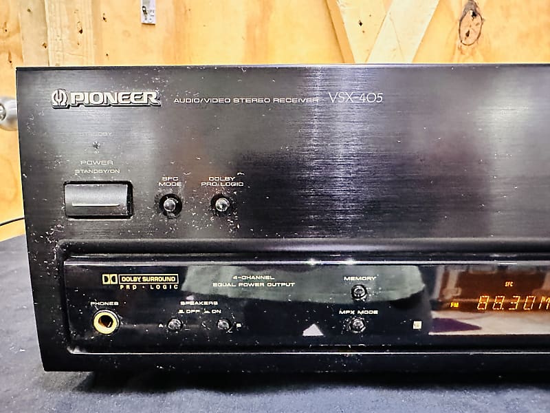 Pioneer selling VSX-405 4 Channel Audio/Video Stereo Receive