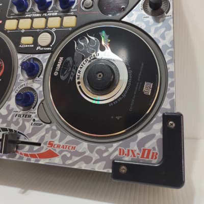 Yamaha DJX-IIb Rythym Sequencer Synthesizer Scratch Pad