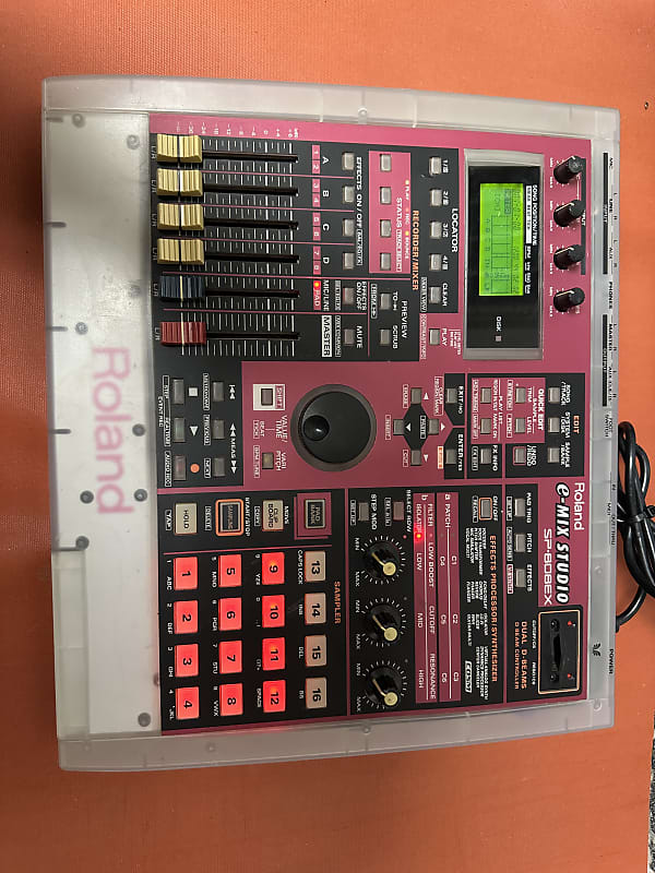 Roland SP-808EX e-MIX Studio Phrase Sampling Workstation