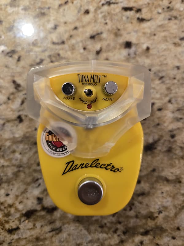 Danelectro Tuna Melt Tremolo