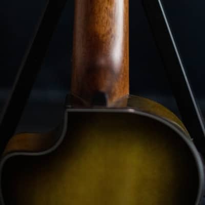 Breedlove Lu'au Concert CE Acoustic-electric Ukulele - Olive Burst Myrtlewood - Discontinued Model image 7