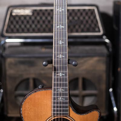 Taylor 912ce Builder's Edition Grand Concert Acoustic/Electric - Wild Honey Burst Top with Hardshell Case - Demo image 10