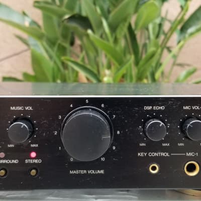 Outlet Denon Precision AV Component / Mic Mixing Pre-Amplifier HMA-500 ( Works Perfect)