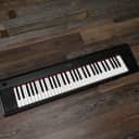 (11364) Yamaha NP-12 Keyboard