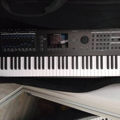 Kurzweil PC4-7 Workstation, w/Carrying Case