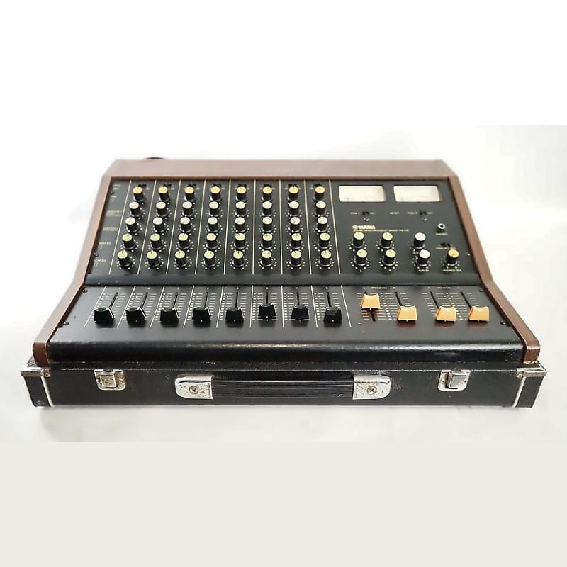 Yamaha PM-430 8-Channel Mixing Console image 1