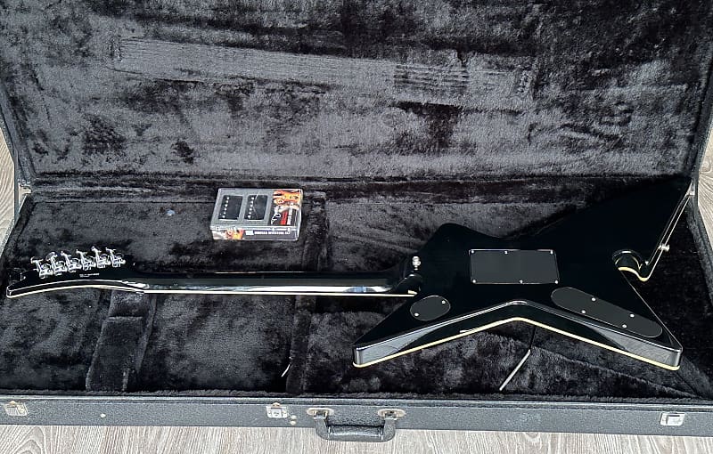 ギター Washburn Dimebag Culprit Black CP-2003 Washburn Culprit Dime CP-2003 Black 2001 | Reverb