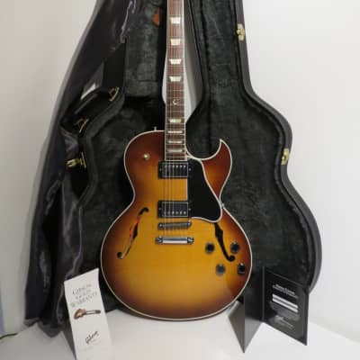2011 Gibson ES-137C Classic Custom Semi Hollow Electric Guitar in Honey Burst for sale