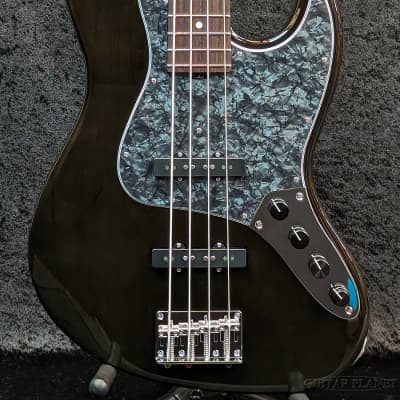 Three Dots Guitars 4-String Basses | Reverb