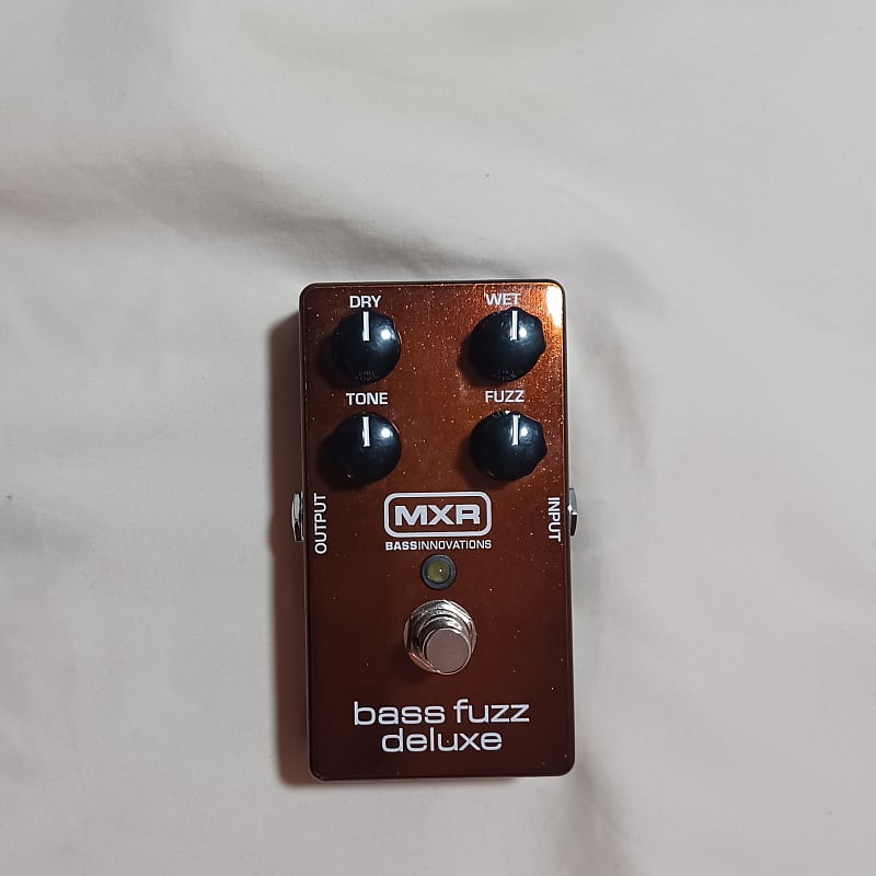 MXR M84 Bass Fuzz Deluxe