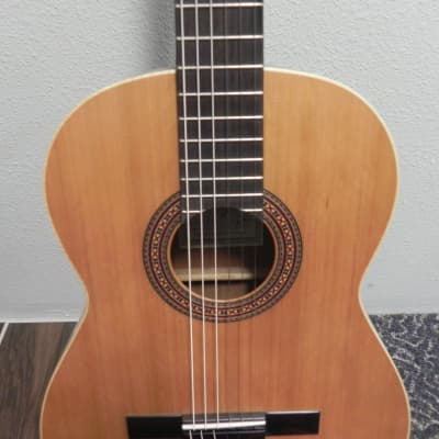 Ortega Traditional Series R180 Solid Cedar Classical Guitar image 5