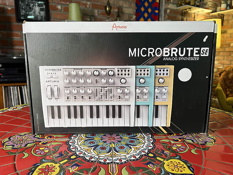 Arturia Microbrute SE 25-Key Synthesizer | Reverb