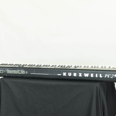 Kurzweil PC2X 88-Weighted Key Keyboard Controller CG004JB image 8