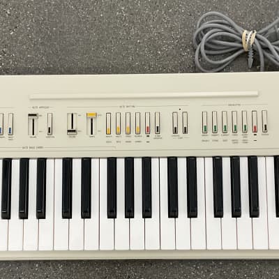 Yamaha PS-20 Automatic Bass Chord System 1981 - White W/ AC Adaptor