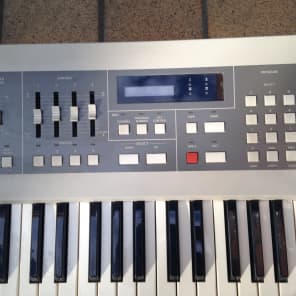 Akai MX73 73 key MIDI Master Keyboard MIDI Controller mx-73