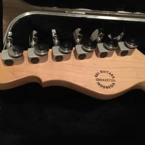 G&L ASAT Special (telecaster) early 2000s? Cherryburst image 4