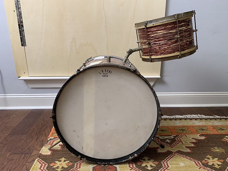 Vintage Kent Drums Red Oyster 20” Bass Drum and 12” Rack Tom Reverb