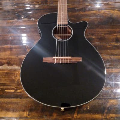 Ibanez galvador deals classical guitar