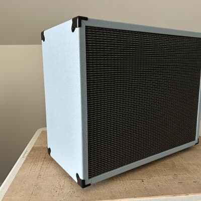 Jax 2 x 10" speaker cabinet 2024 - baby blue image 4
