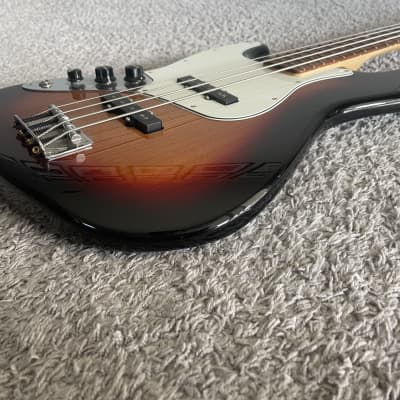 Fender Standard Jazz Bass 2017 MIM Sunburst Lefty Left-Handed 4-String Guitar image 3