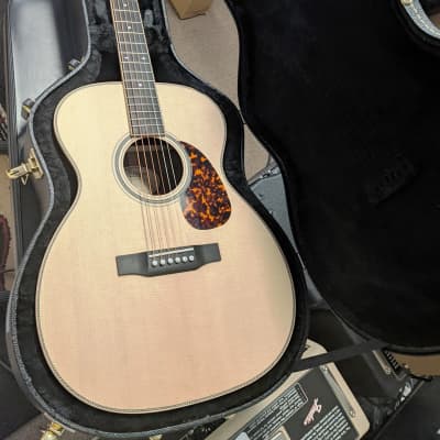 New Larrivee OM-40-RW-O Acoustic Guitar, Mahogany, Rosewood, Ebony, Tonal Balance, Hard Case image 11