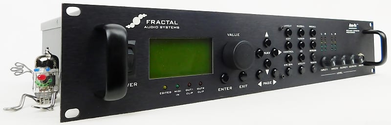 Fractal Audio Axe-FX Standard | Reverb Canada