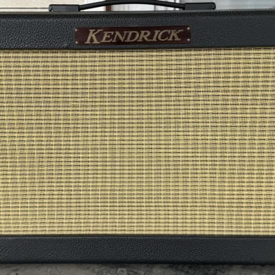 Kendrick 4000-V All tube Tweed Style Guitar Amp Head W/Reverb Black for sale